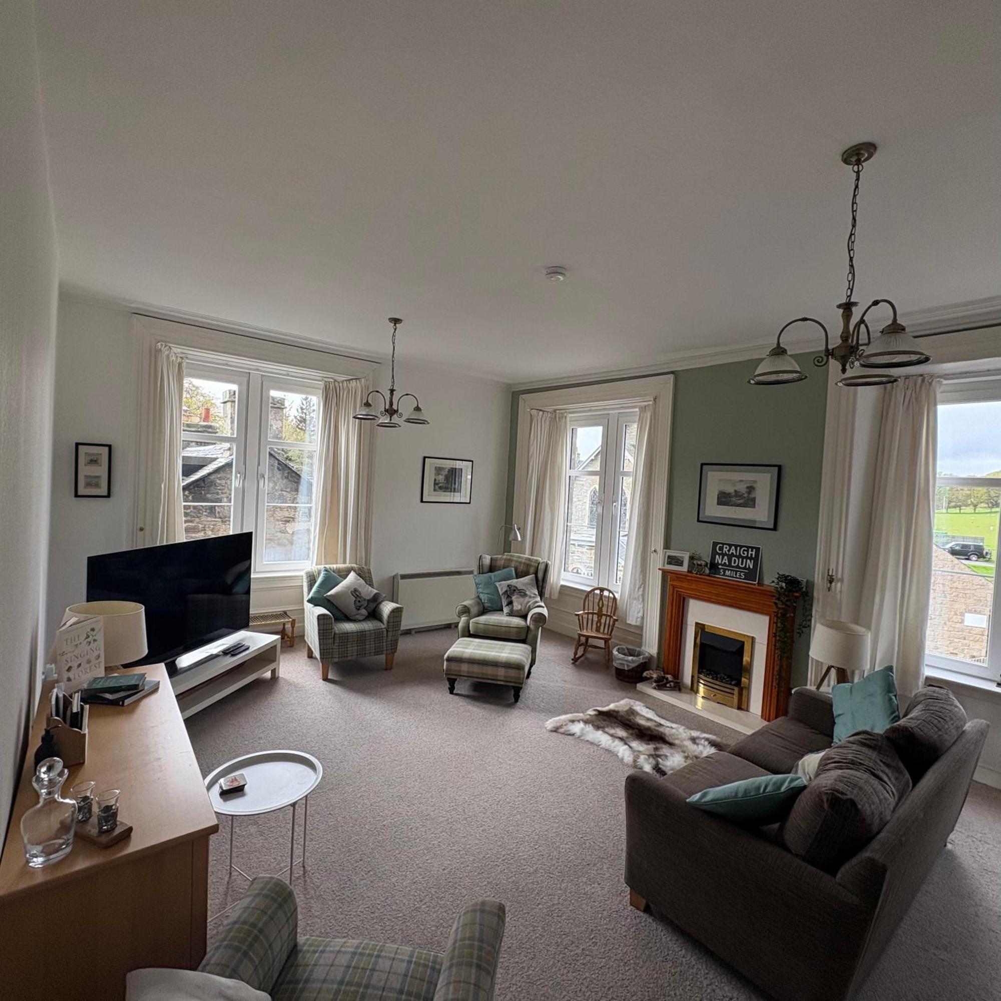 The Rannoch Nest, Kinloch Rannoch Apartment Екстериор снимка
